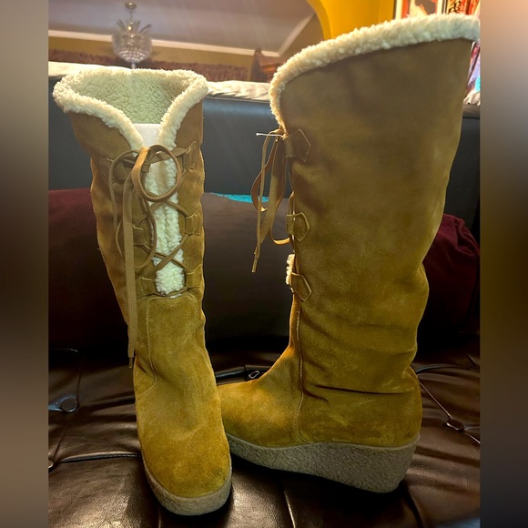 michael kors shearling boots
